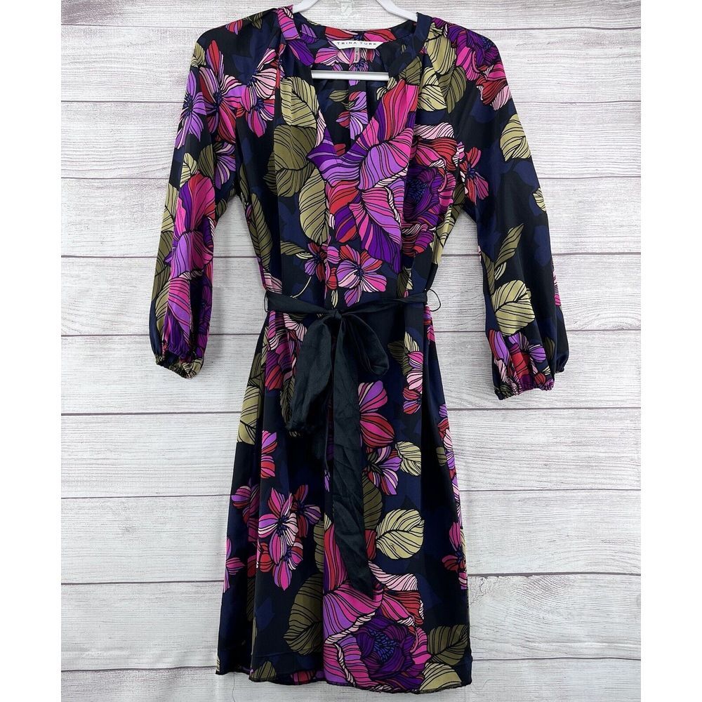 Trina Turk Shirley Floral Silk Dress Women's Size‎ 4 V-Neck 3/4 Kimono Sleeves